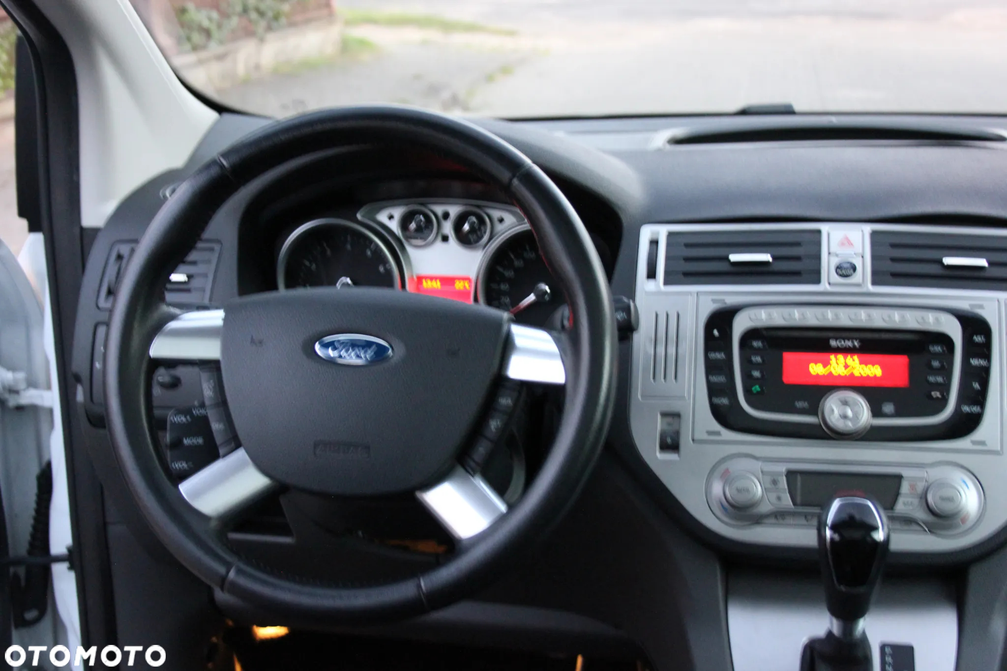 Ford Kuga 2.5 Titanium - 17