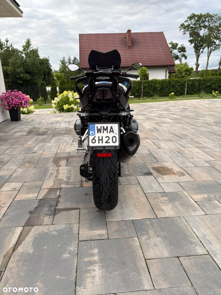 BMW RS - 6