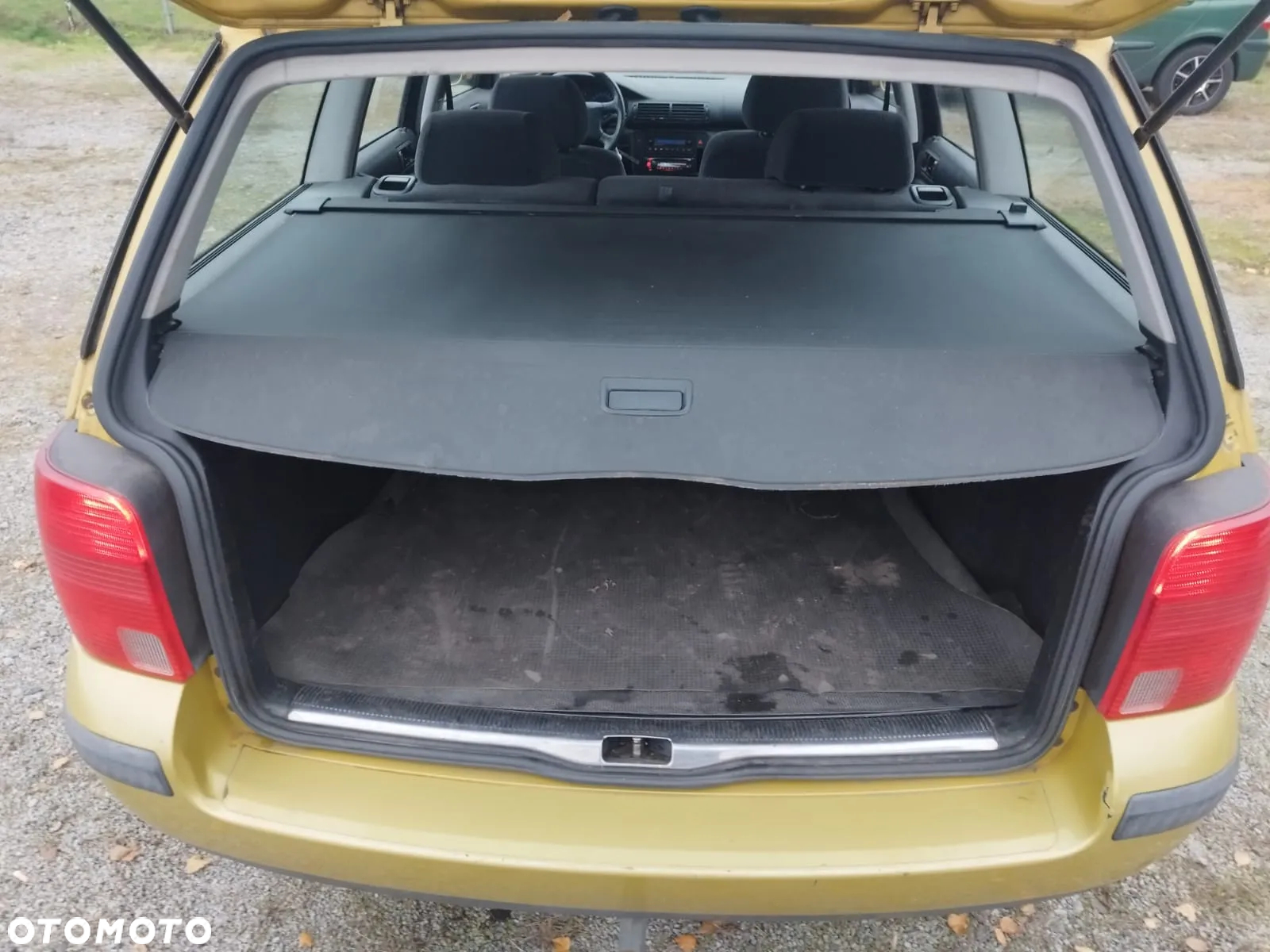Volkswagen Passat - 8