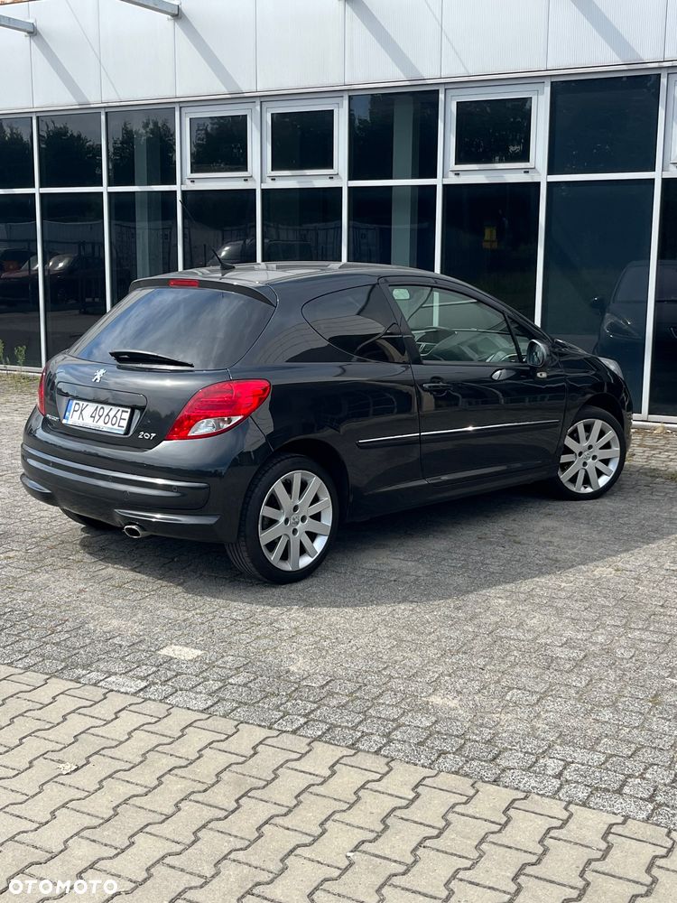Peugeot 207 1.6 HDi 16V Intense - 19
