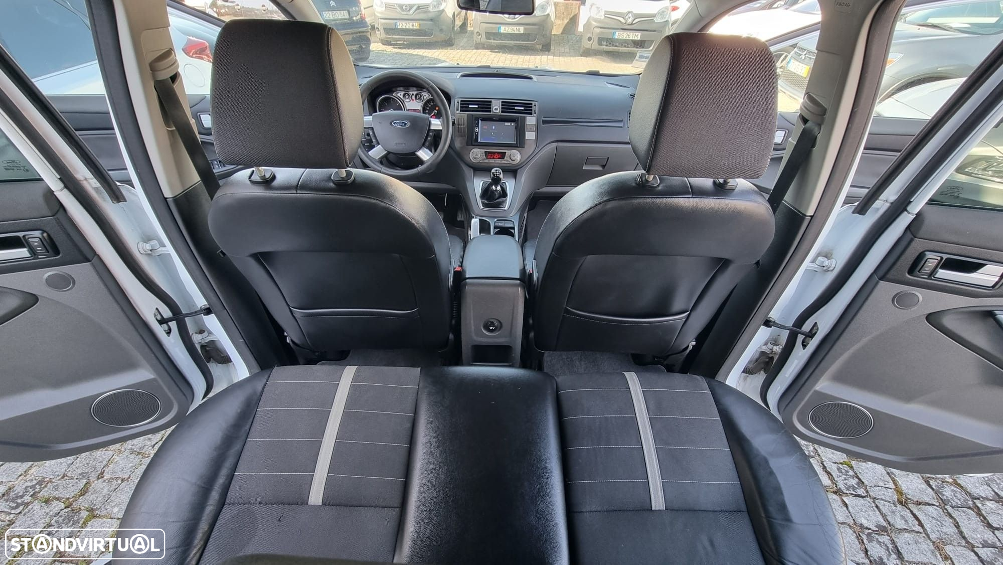Ford Kuga 2.0 TDCi Trend - 10