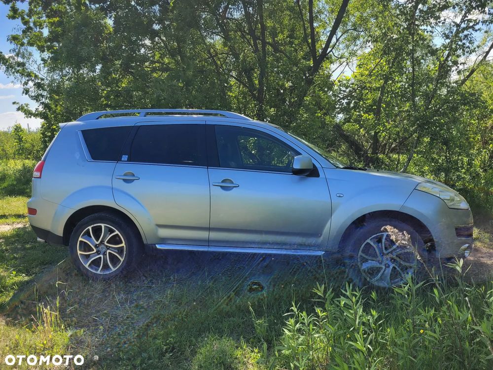 Citroën C-Crosser 2.2 HDi Exclusive DCS - 12