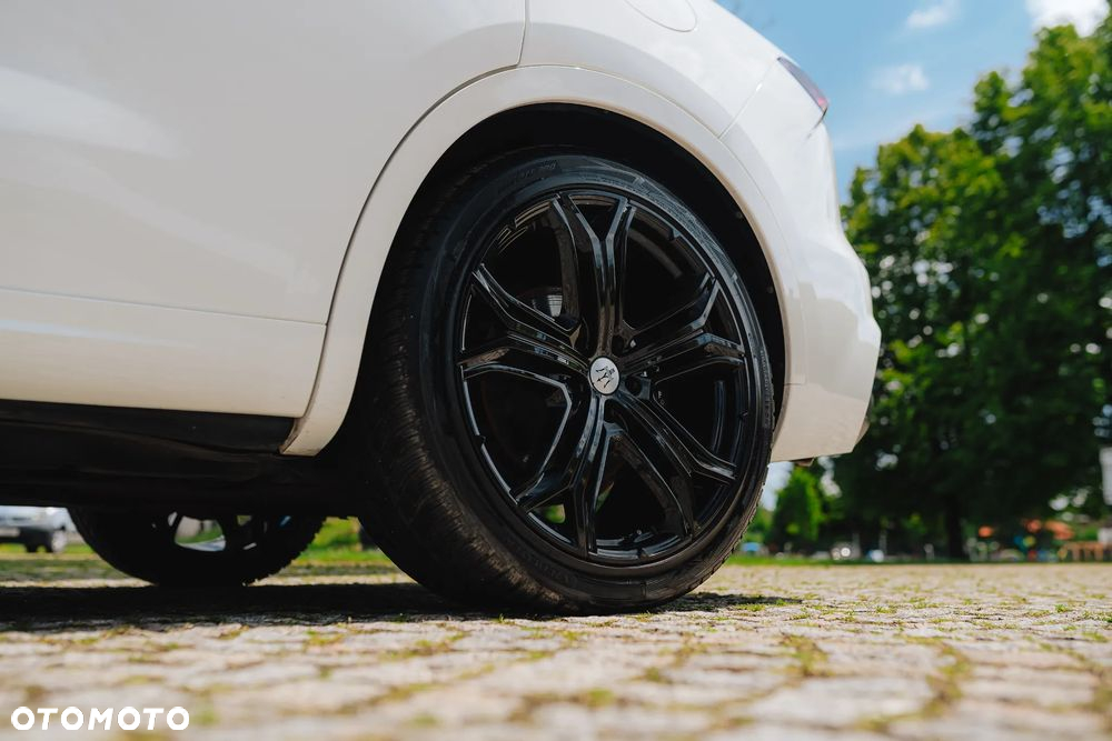 Maserati Levante - 18