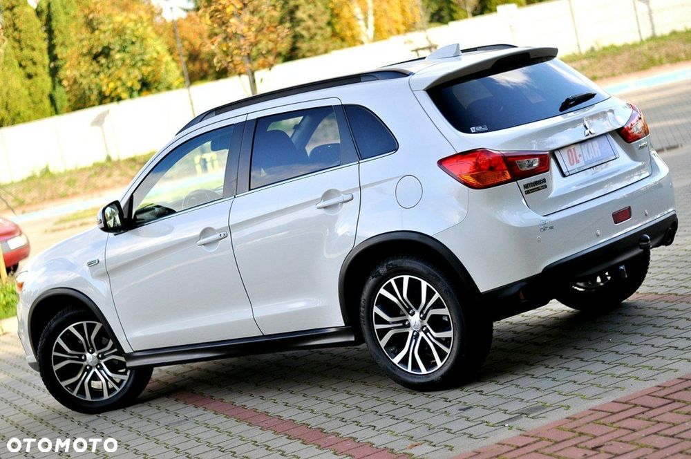 Mitsubishi ASX - 5