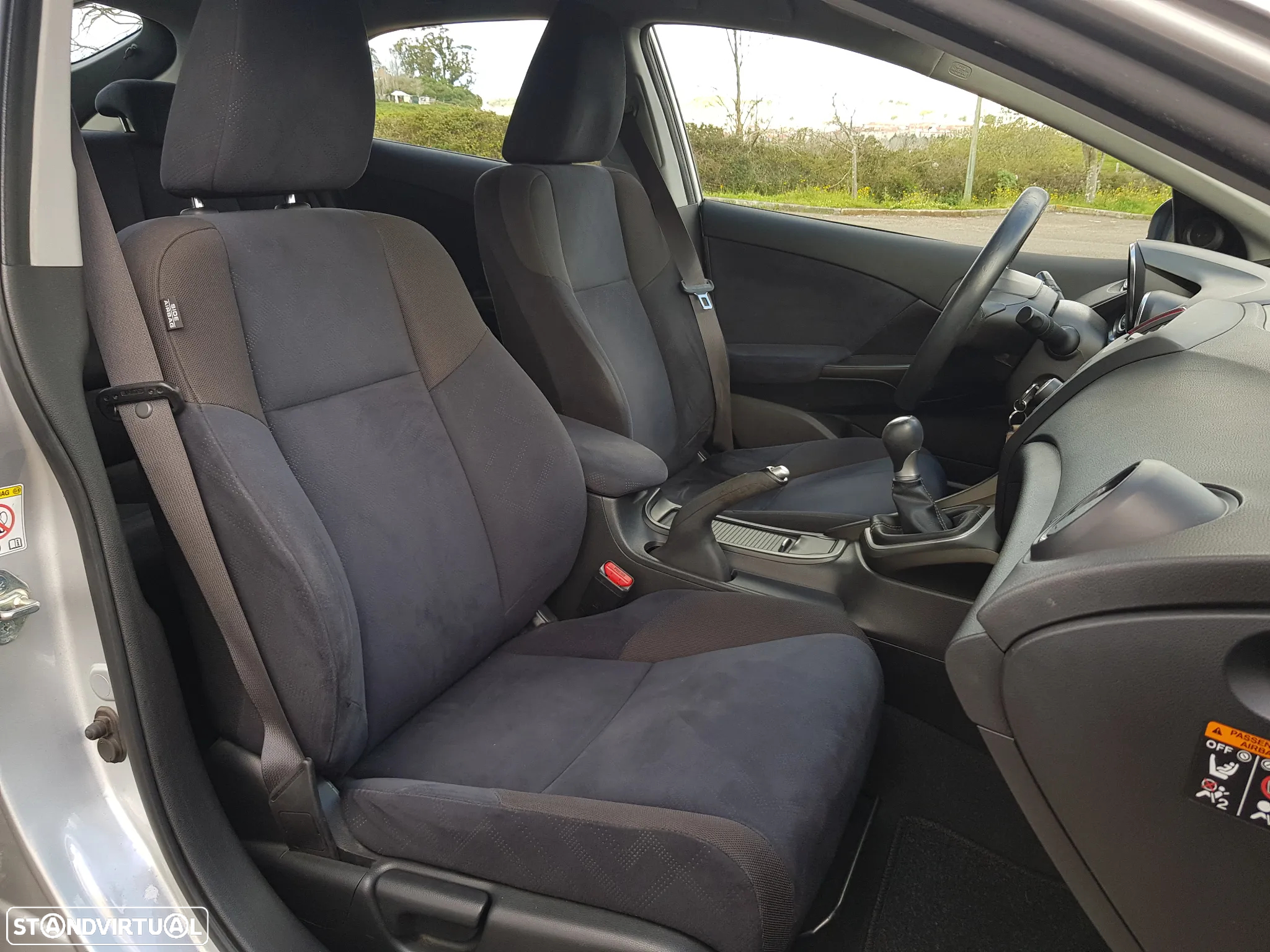Honda Civic 1.6 i-DTEC Executive - 36