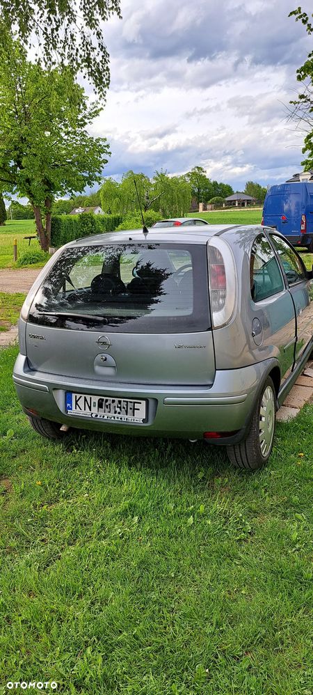 Opel Corsa 1.2 16V Cosmo - 6