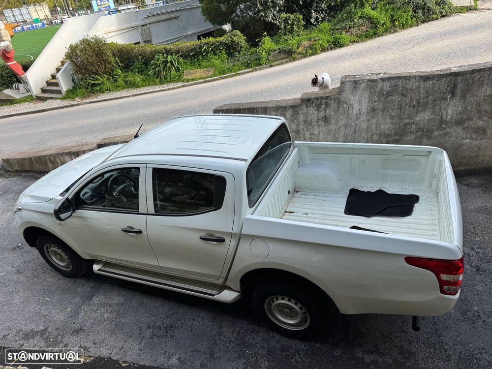 Mitsubishi L200 2.4 DI-D CD Invite 2WD - 10