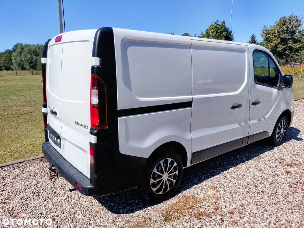 Renault Trafic - 2