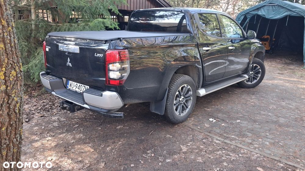 Mitsubishi L200 2.2 d DC Instyle Plus - 3