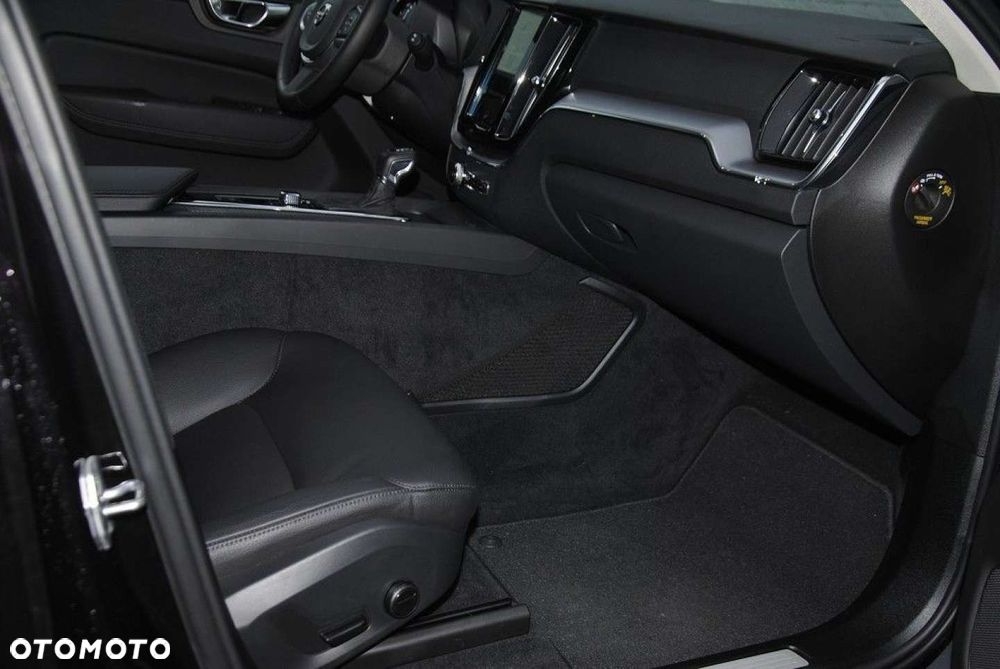 Volvo XC 60 - 16