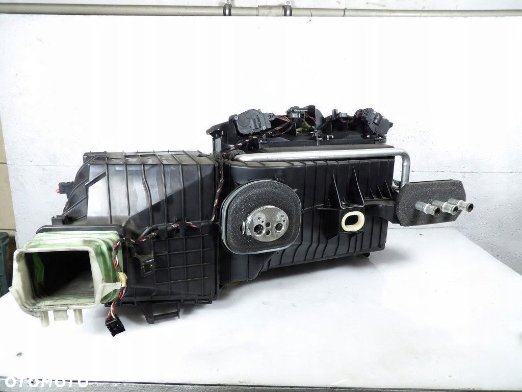 BMW 5 F10 F11 2.0D NAGRZEWNICA 9202574 - 4