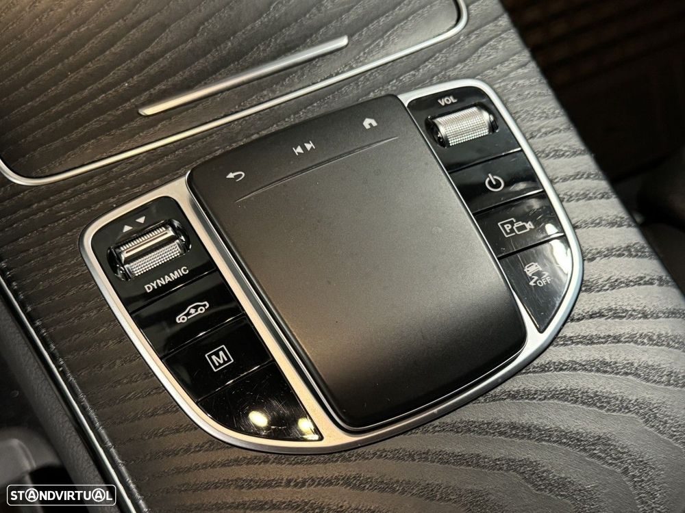 Mercedes-Benz GLC 300 de Coupé 4Matic - 24