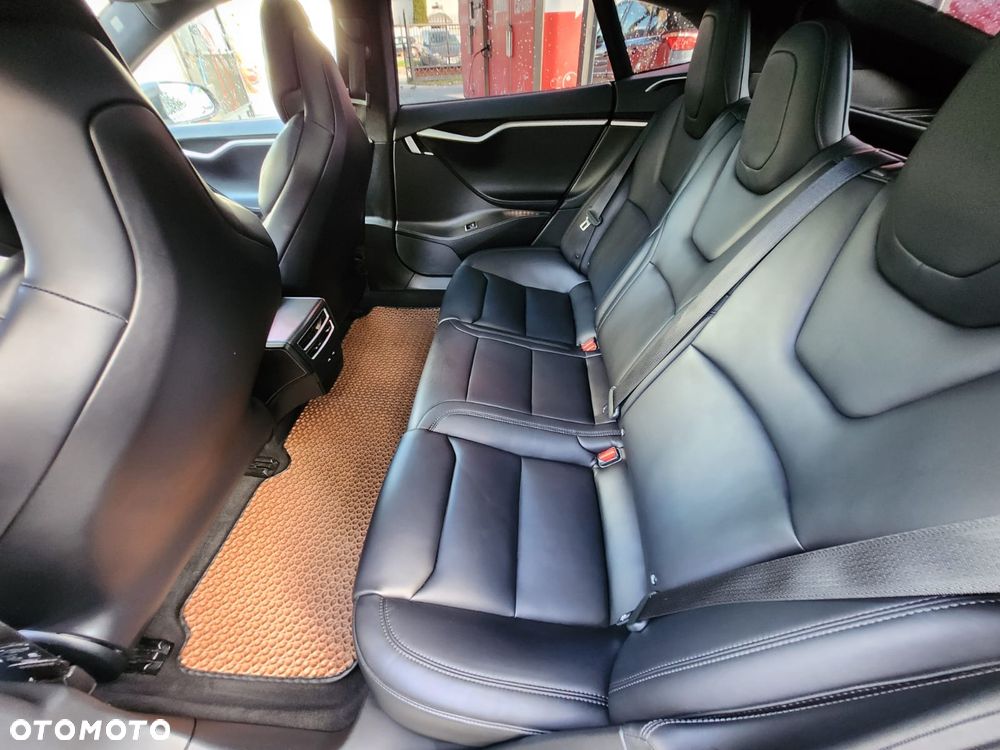 Tesla Model S Long Range Plus - 25