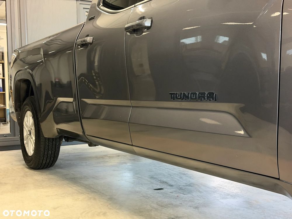 Toyota Tundra - 24