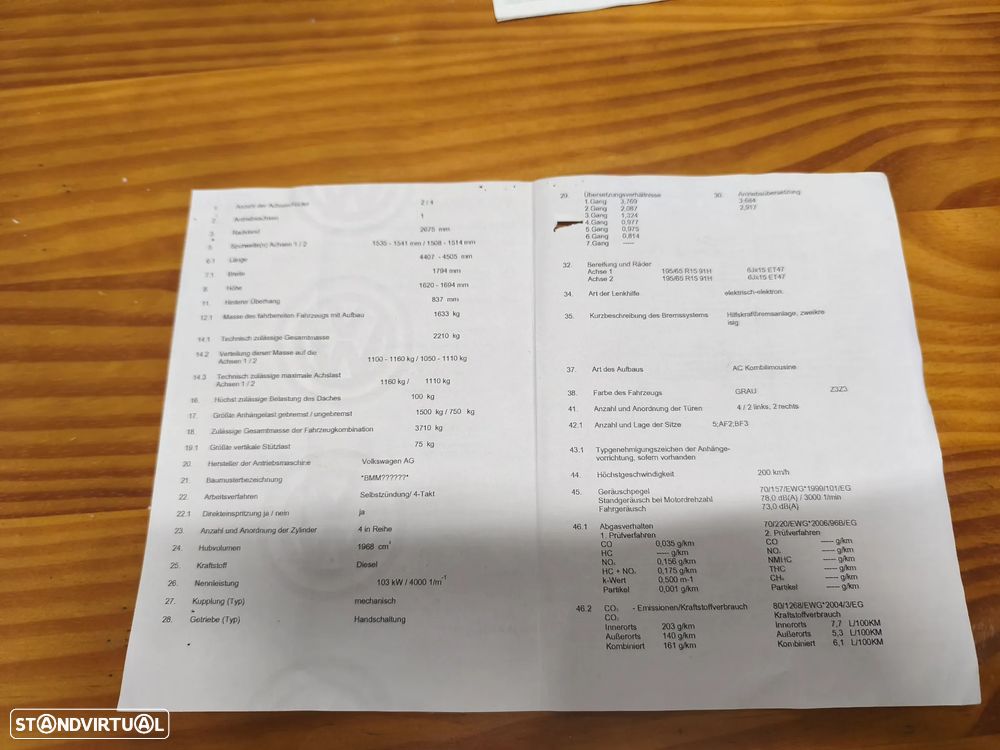VW Touran 2.0 TDI DPF Trendline - 12