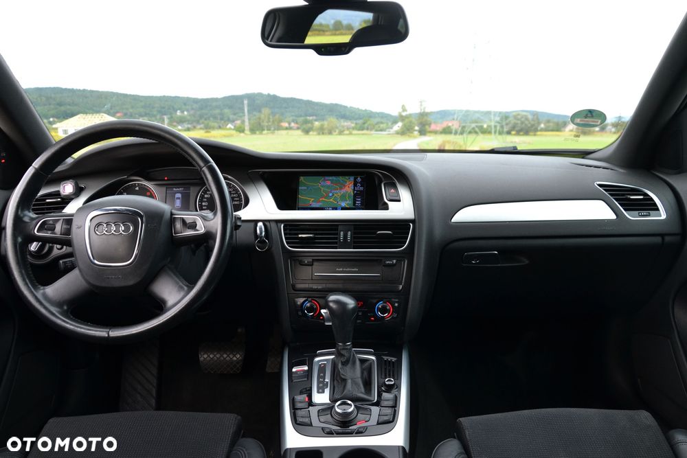 Audi A4 Avant - 10