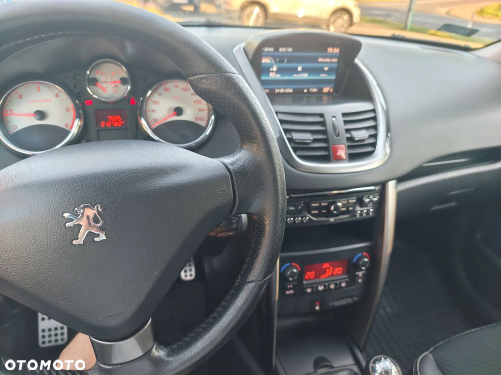 Peugeot 207 1.6 HDi Sportium - 9