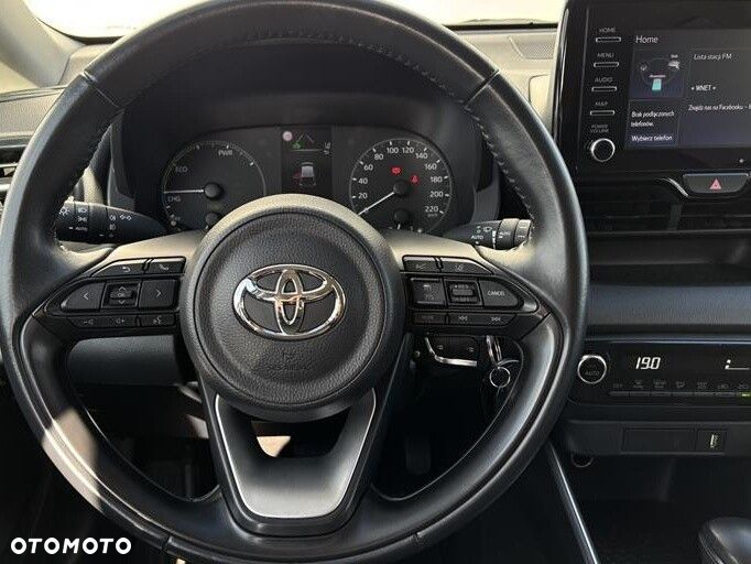 Toyota Yaris - 10