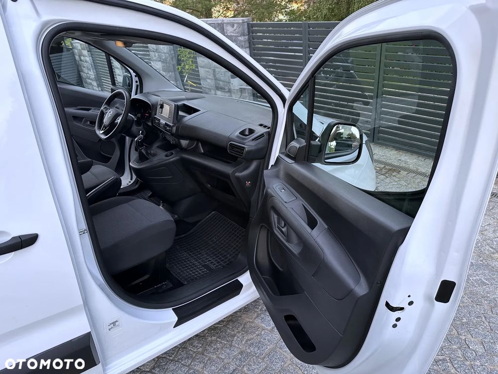 Opel Combo 1.5 CDTI Enjoy S&S - 23