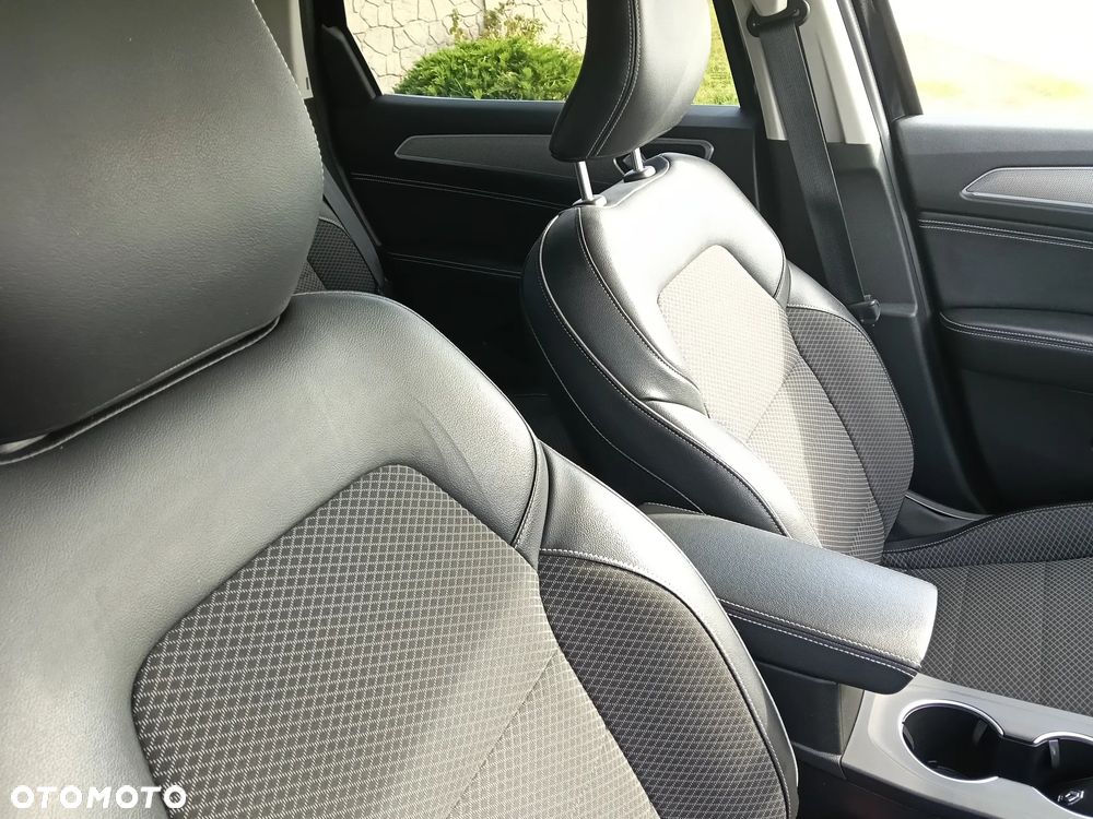 Renault Arkana TCe Mild Hybrid 140 EDC Techno - 13