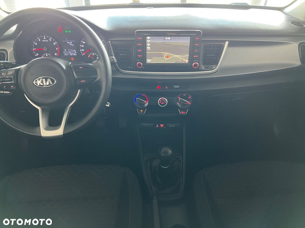 Kia Rio - 21