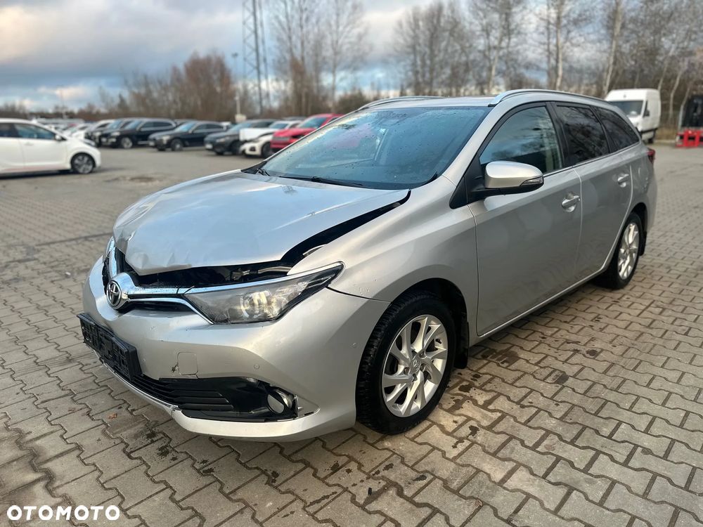Toyota Auris 1.6 Active - 3
