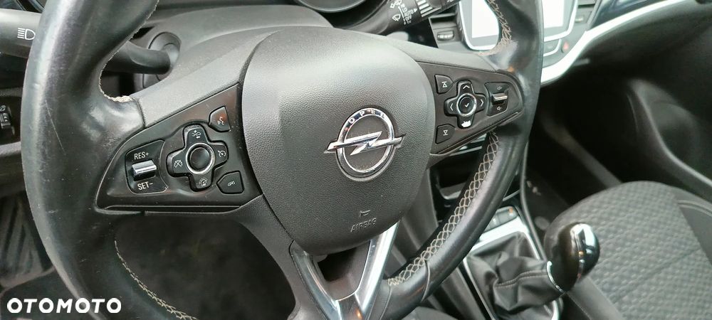 Opel Astra V 1.6 CDTI Dynamic S&S - 16