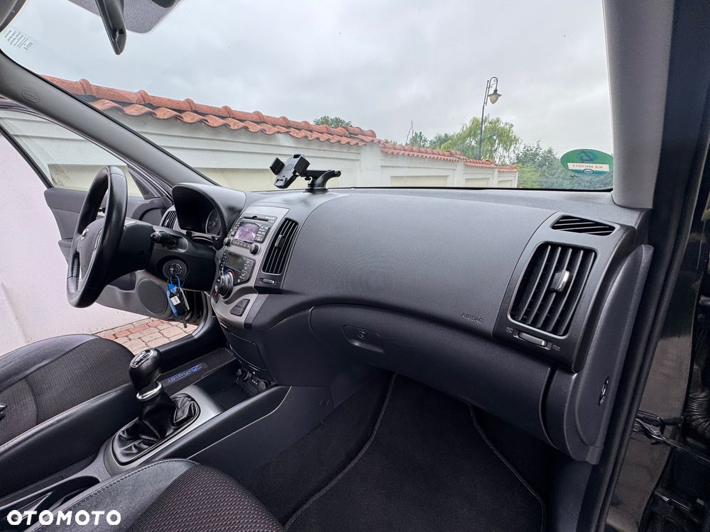 Hyundai i30 - 23