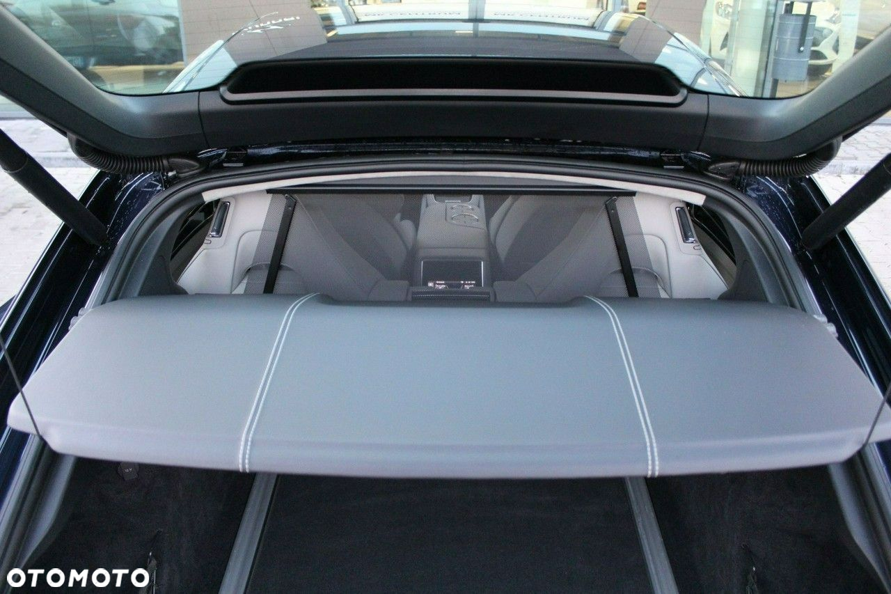 Porsche Panamera - 19