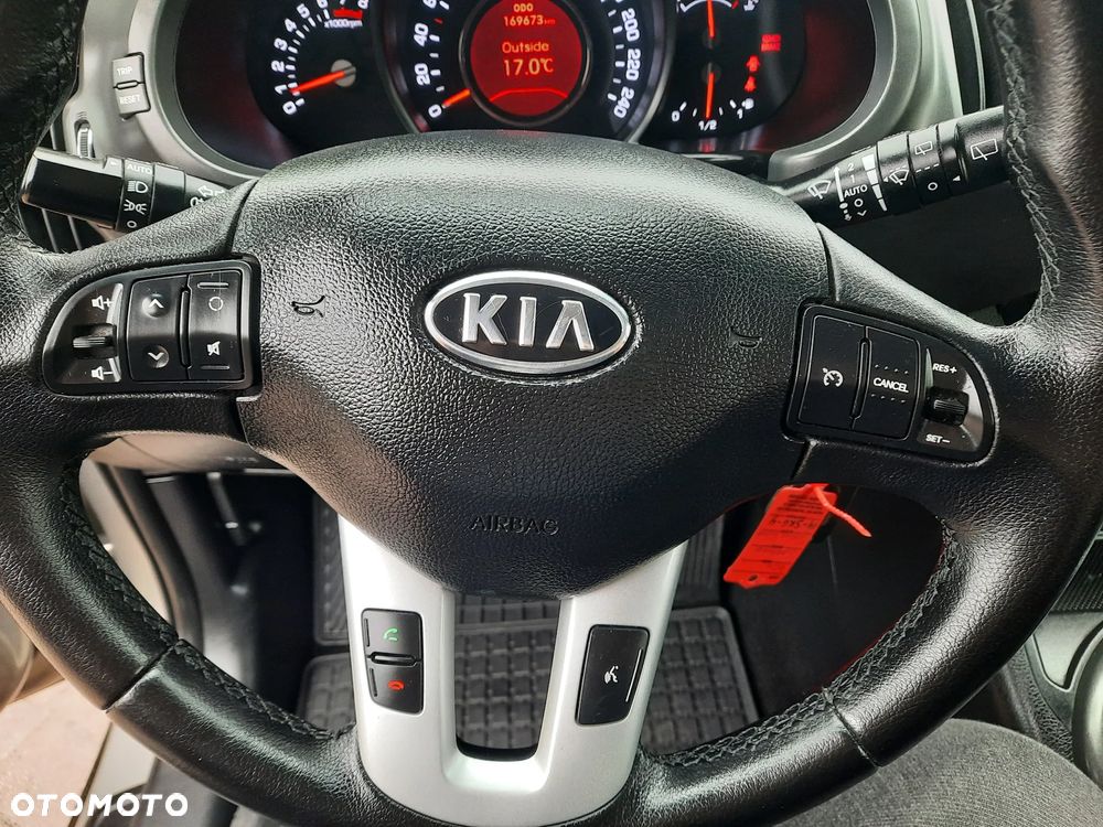 Kia Sportage - 11
