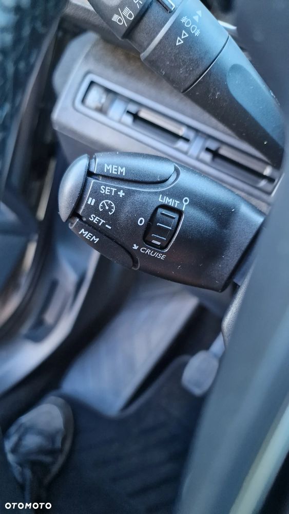 Peugeot 3008 BlueHDi 120 Stop & Start Allure - 33