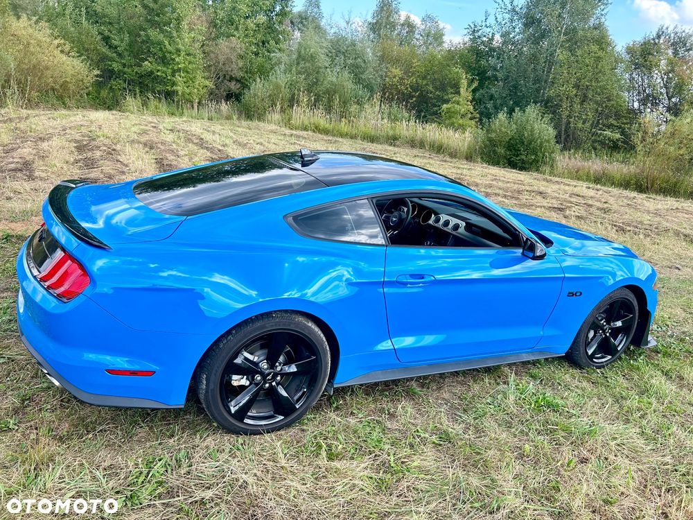 Ford Mustang 5.0 V8 GT - 4