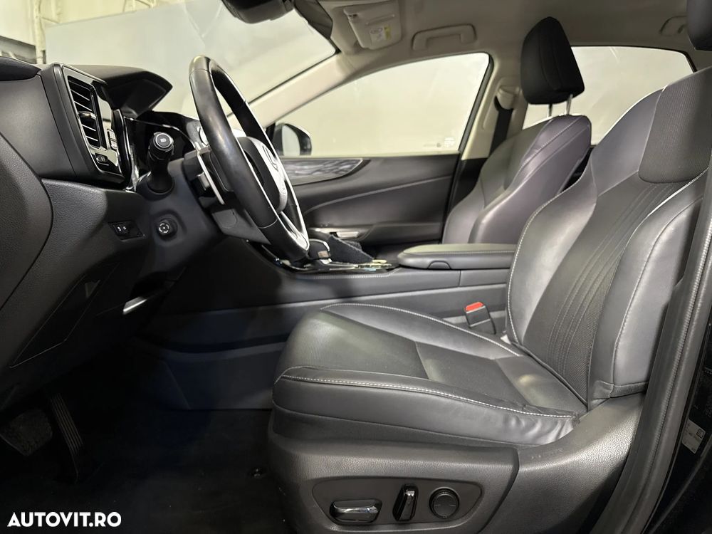 Lexus Seria NX - 20