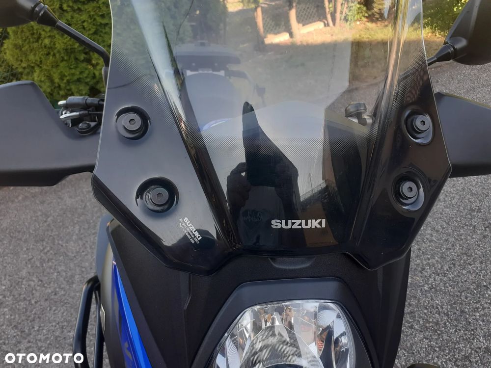 Suzuki DL - 23