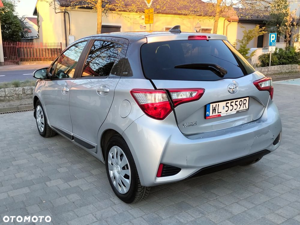 Toyota Yaris 1.0 VVT-i Y20 Club - 9