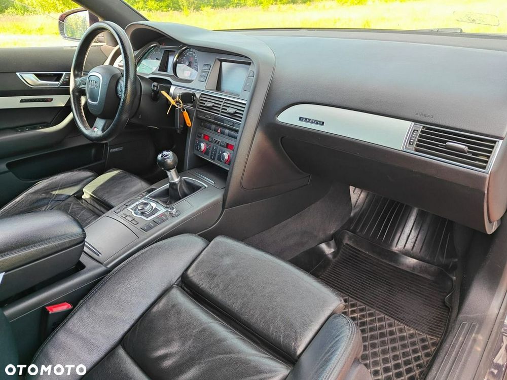 Audi A6 Avant - 15