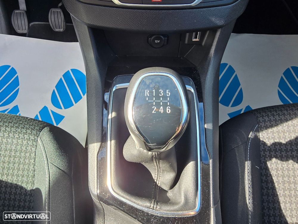 Peugeot 308 1.5 BlueHDi Active Pack - 26