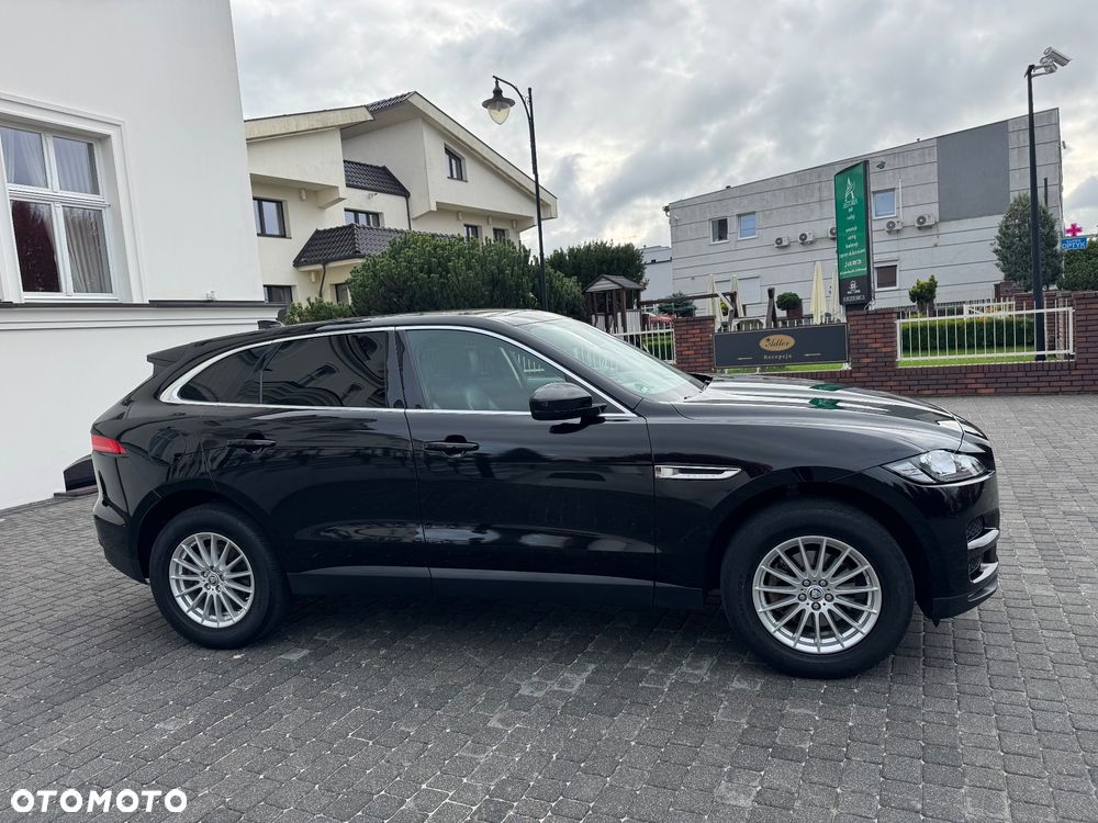 Jaguar F-Pace 20d AWD R-Sport - 7