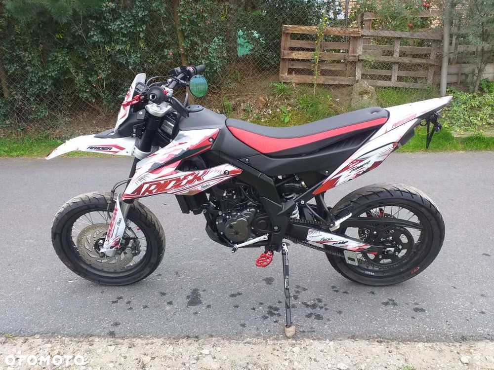 Aprilia SX - 5