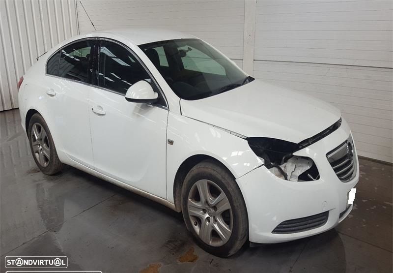 Opel Insignia 2.0 Ecotec de 2011 disponível para peças - 1