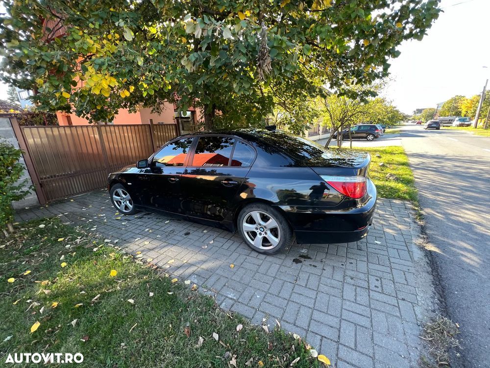 BMW Seria 5 535i xDrive Aut. Luxury Line - 13