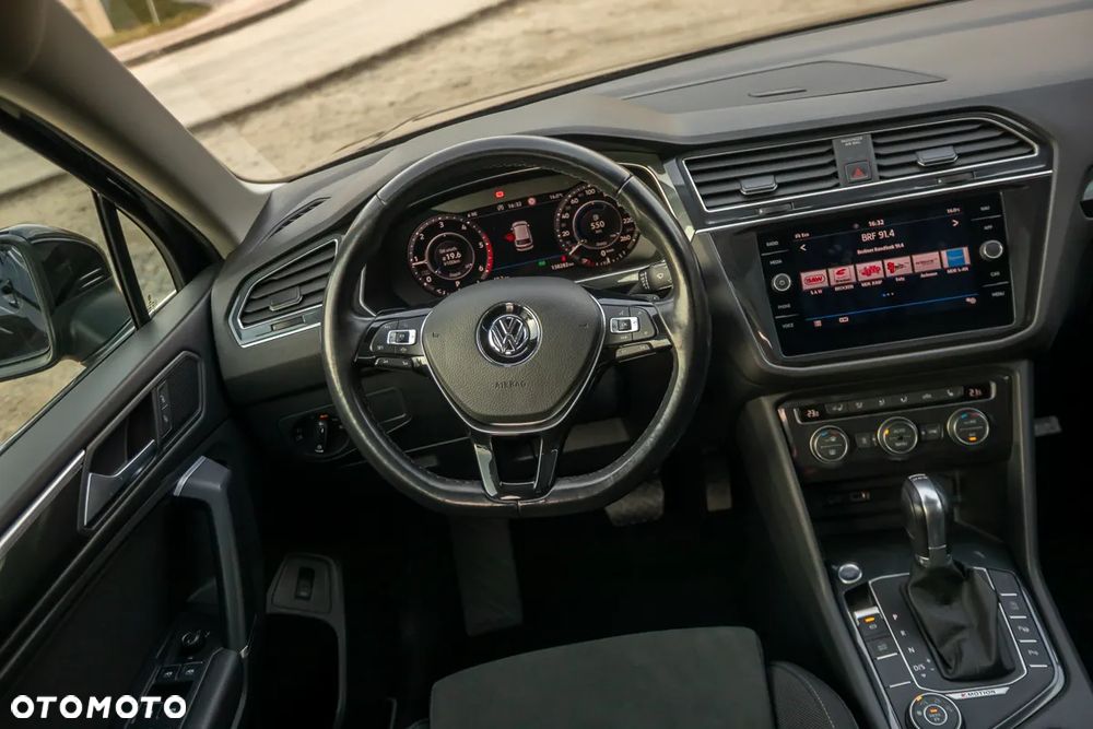 Volkswagen Tiguan Allspace - 18