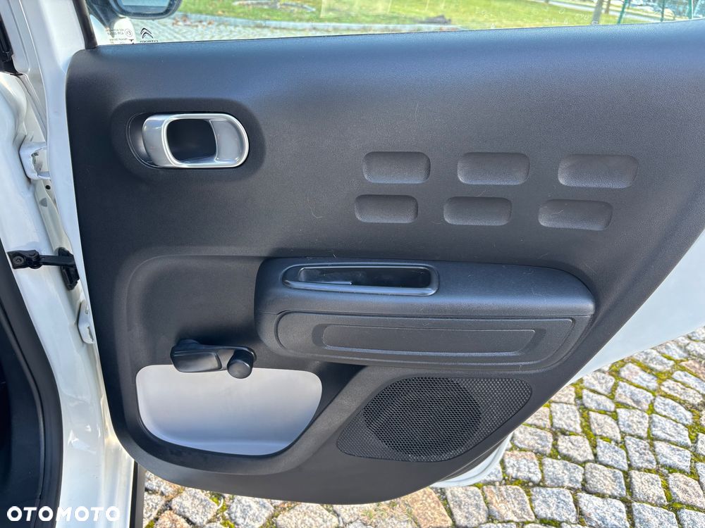 Citroën C3 1.2 PureTech Live - 21