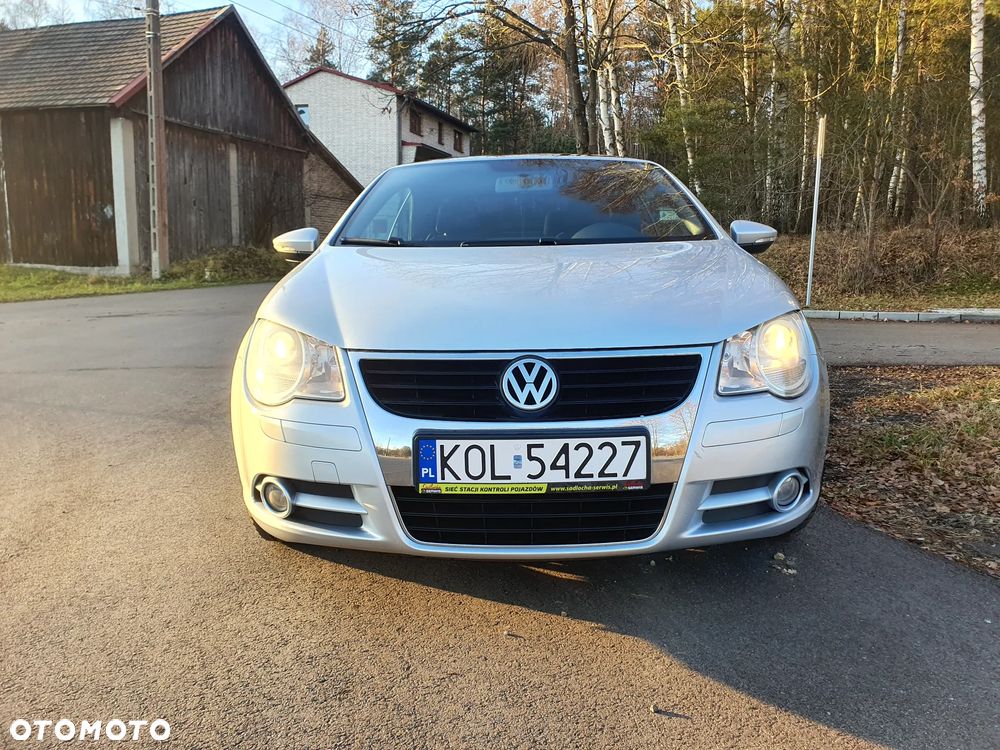 Volkswagen Eos - 11