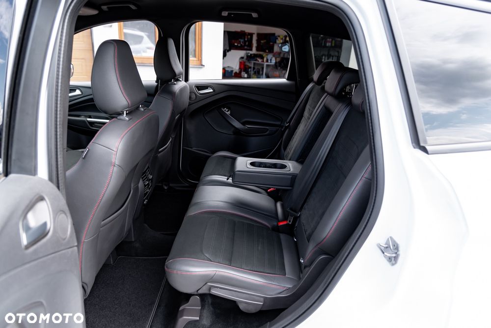 Ford Kuga - 22
