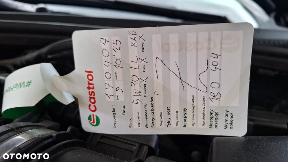 Volkswagen Passat - 18