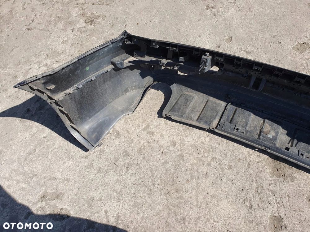 Zderzak tył Audi Q7 2005-2009r. 4xPDC - 2