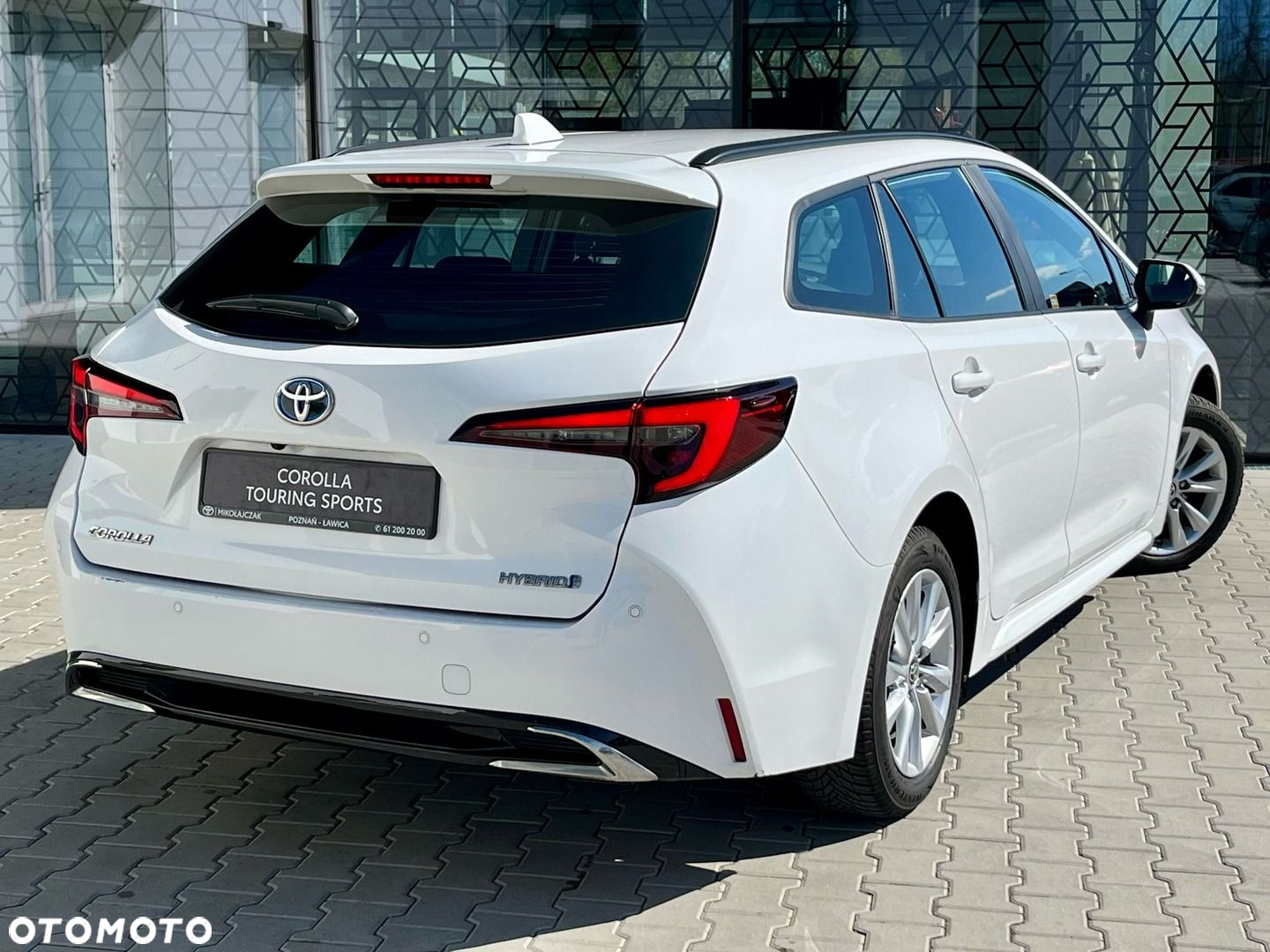 Toyota Corolla - 12