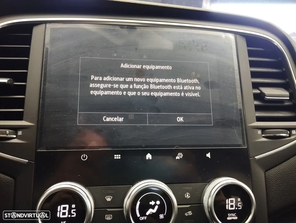 Renault Mégane Sport Tourer 1.6 E-Tech Plug-In Limited - 25