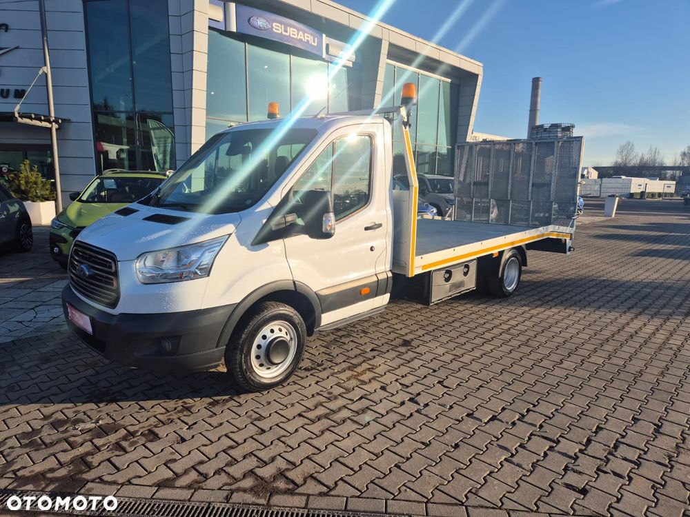 Ford Transit 2.0 TDCi / AUTOLAWETA / LAWETA DO MASZYN / SZEROKI NAJAZD / STAN IDEALNY / 1 WŁ / BEZWYPADKOWY / ORYGINALNY PRZEBIEG / 3 MIEJSCA / POMOC DROGOWA / NAPĘD TYŁ / EURO 6 / NISKI PRZEBIEG! - 15